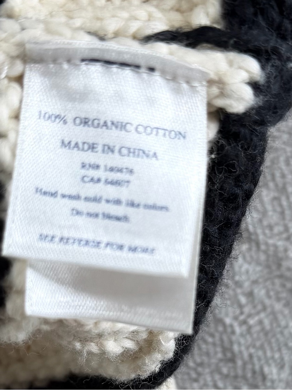Faherty Cream & Black Striped Knit Sweater Vest Old Money Coastal Preppy Chic - Picture 6 of 10